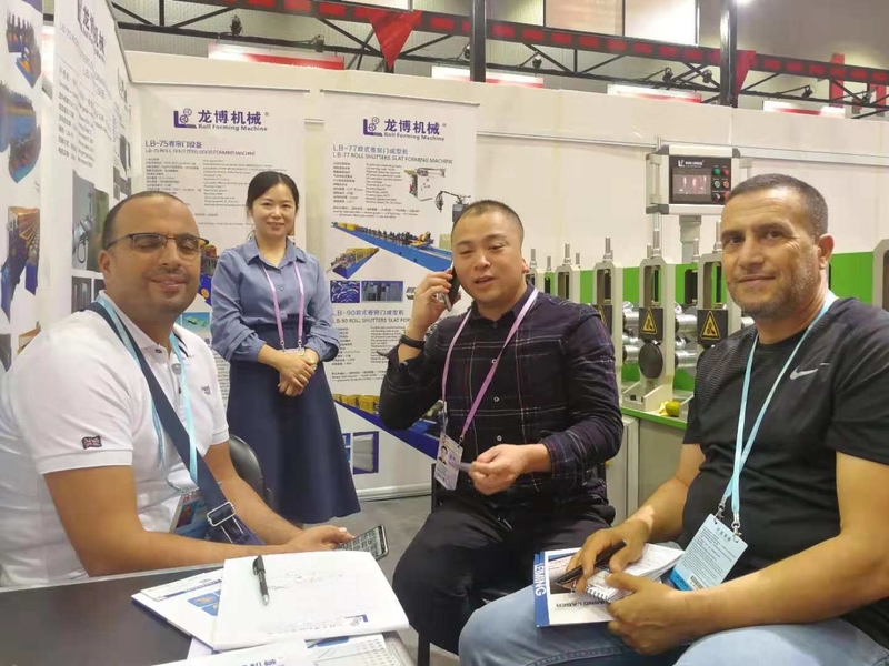 চীন WUXI LONGBO ROLL FORMING MACHINERY CO.,LTD. সংস্থা প্রোফাইল